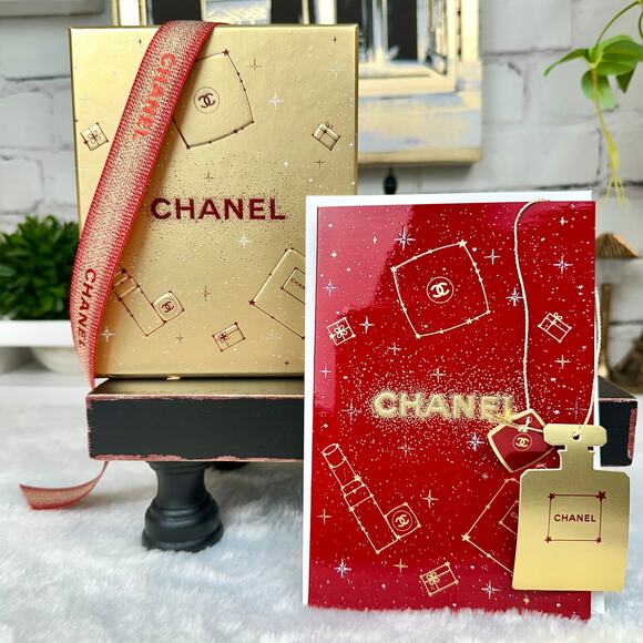 Chanel box gift set and card - Picture 2 of 7